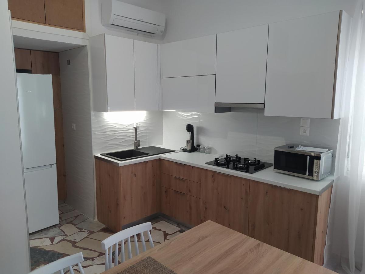 Εirene Room Chalkida Exterior photo