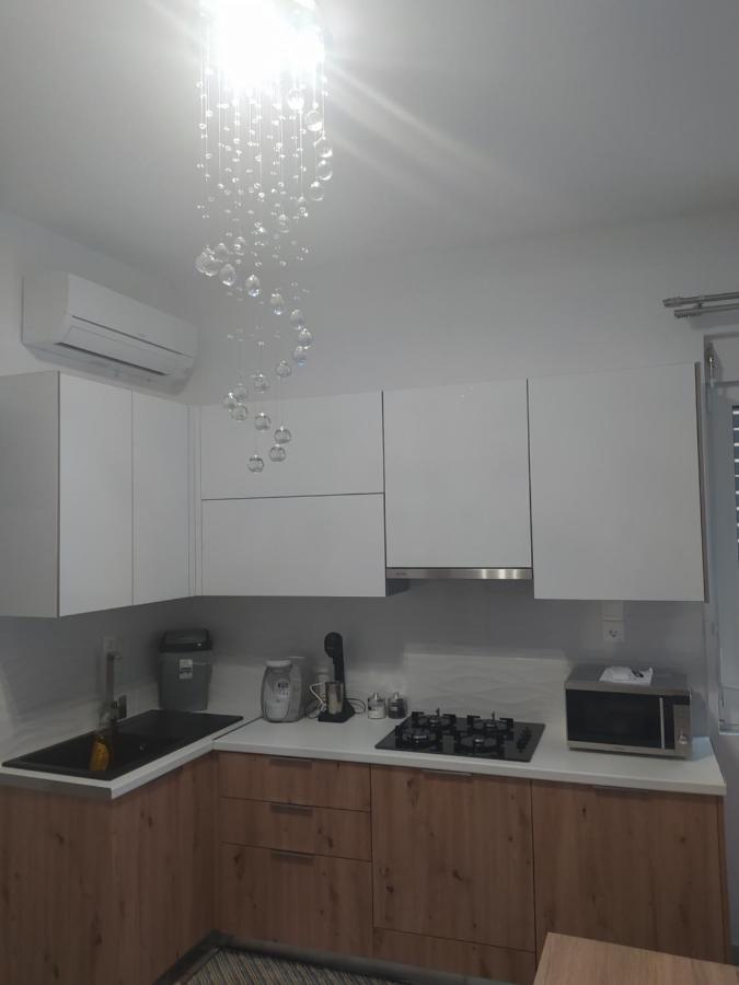 Εirene Room Chalkida Exterior photo